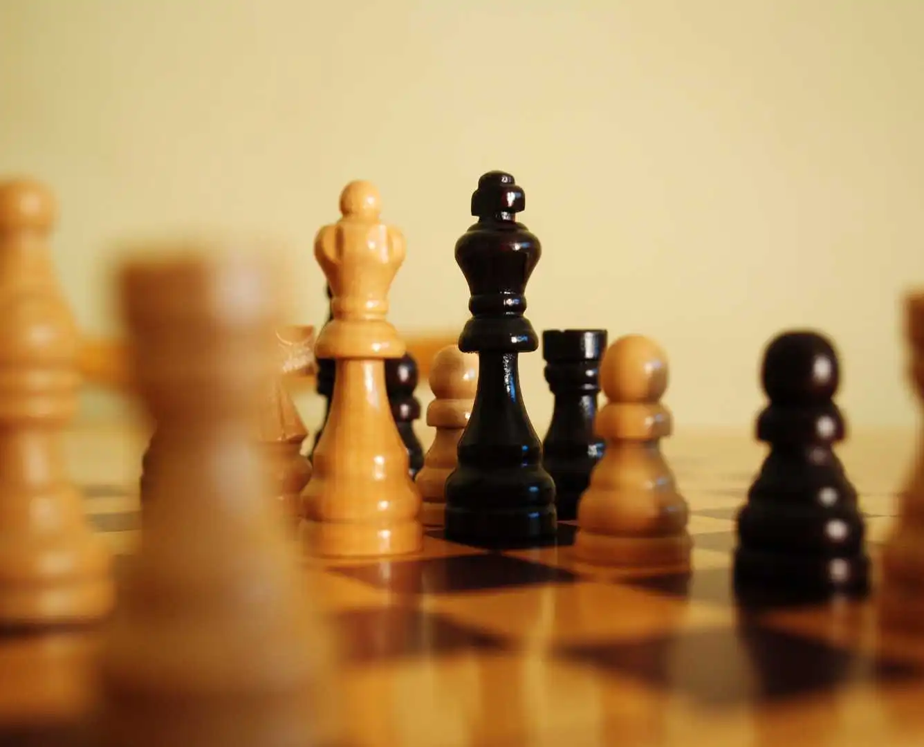 Executive Search for Startups: Navigating the Intricacies of Executive Search: Your Startup's Key to the Kingdom.